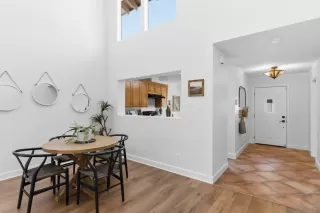 Photo #5: 260003574 Listing 