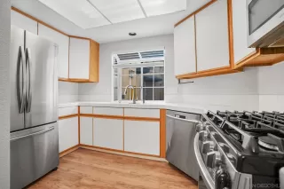 Photo #2: 260003578 Listing 