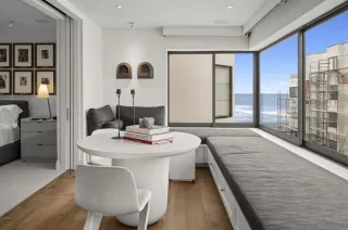 Photo #2: 260003600 Listing 