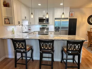 Browse active condo listings in AUTUMN HEIGHTS