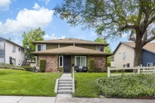 Photo #1: 260003645 Listing