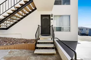 Photo #3: 260003656 Listing 