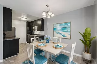 Photo #5: 260003659 Listing