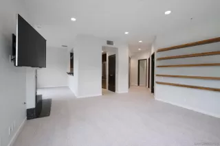 Photo #3: 260003671 Listing