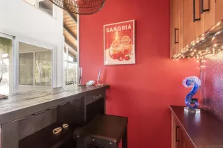 Photo #6: 260003680 Listing