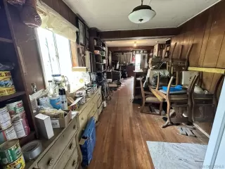 Photo #1: 260003705 Listing 