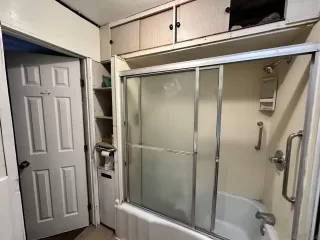 Photo #4: 260003705 Listing 