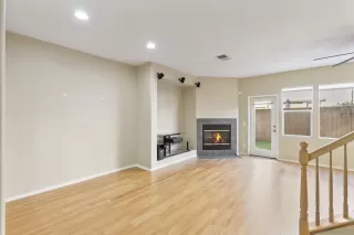 Photo #4: 260003724 Listing 