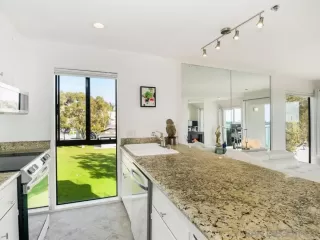 Photo #5: 260003727 Listing 