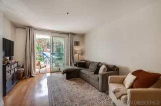 Photo #3: 260003730 Listing