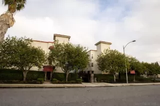 Photo #5: 260003757 Listing 