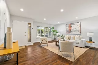 Photo #4: 260003789 Listing