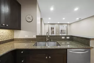 Photo #6: 260003791 Listing