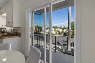 Photo #3: 260003794 Listing 