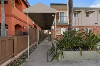 Photo #6: 260003794 Listing 