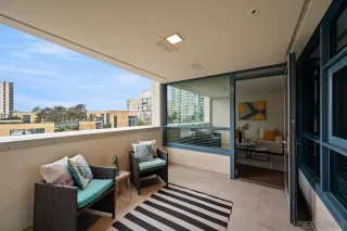 Photo #3: 260003816 Listing