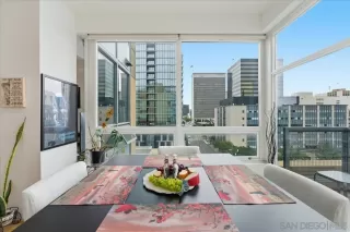 Photo #3: 260003824 Listing 