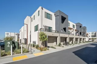 Photo #1: 260003854 Listing 