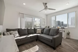 Photo #3: 260003854 Listing 