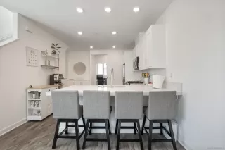 Photo #6: 260003854 Listing 