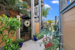 Photo #2: 260003855 Listing 