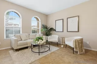 Photo #5: 260003872 Listing 