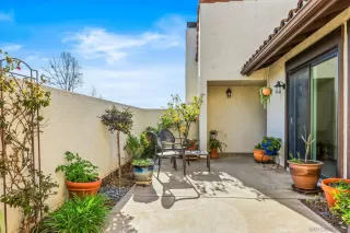 Photo #5: 260003880 Listing 