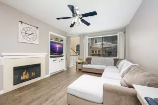 Photo #2: 260003886 Listing 