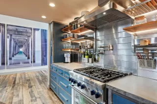 Photo #4: 260003919 Listing 