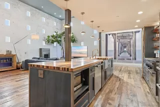 Photo #6: 260003919 Listing 