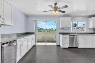 Photo #2: 260003937 Listing 