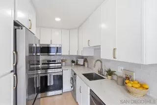 Photo #3: 260003938 Listing 