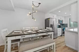 Photo #3: 260003981 Listing 