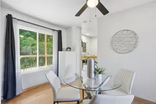 Photo #5: 260003983 Listing 