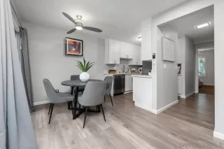 Photo #5: 260004000 Listing 