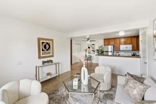 Photo #5: 260004005 Listing