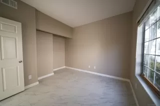 Photo #5: 260004007 Listing