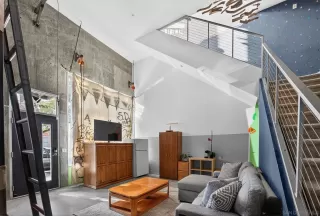 Photo #3: 260004018 Listing 