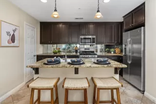 Photo #6: 260004063 Listing