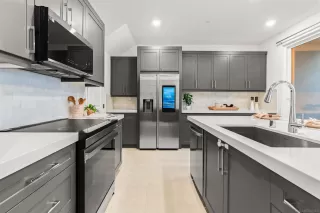 Photo #4: 260004075 Listing 