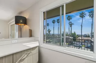 Photo #2: 260004120 Listing