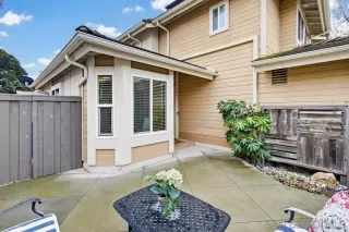 Photo #5: 260004135 Listing 