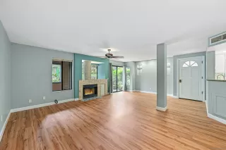 Photo #1: 260004141 Listing 