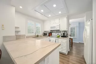 Photo #5: 260004157 Listing 