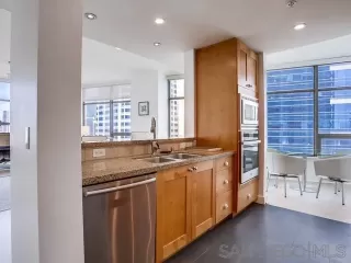 Photo #2: 260004185 Listing 