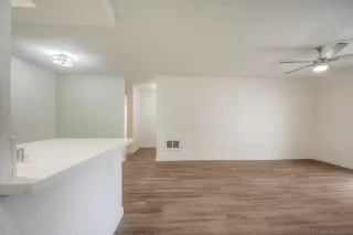 Photo #5: 260004205 Listing 