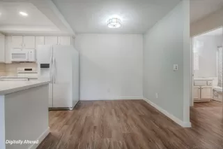 Photo #6: 260004205 Listing 