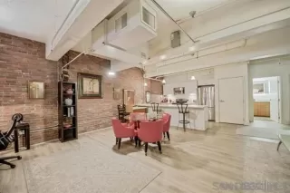 Photo #2: 260004221 Listing 