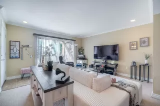 Photo #4: 260004229 Listing 