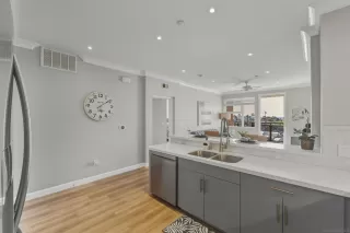 Photo #6: 260004231 Listing 